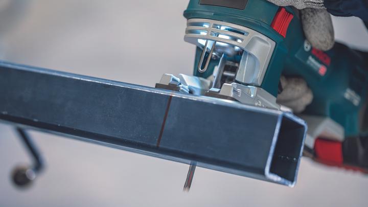 Actual product image Bosch Professional Zubehör PRO Metal Pipes and Profiles T321AF Jigsaw blade, 132 mm, 5 pcs.