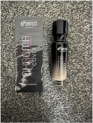 Actual product image BPerfect Cosmetics CHROMA COVER foundation matte #w4 30 ml (W4)