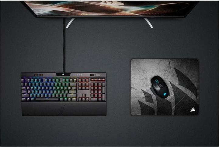 Actual product image Corsair MM300 PRO Premium leak-proof fabric gaming mouse pad - medium size (M)