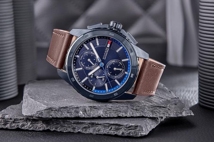 Immagine prodotto Tommy Hilfiger Walker Herrenuhr 1710632 + BOX (44 mm)