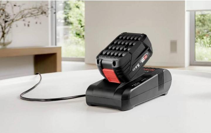 Actual product image Bosch Hausgeräte BSS82SIL