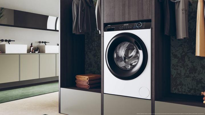 Actual product image Haier HW90-BP14939 Waschmaschine (9 kg, Left)
