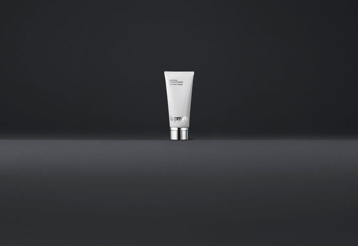 Image du produit La Prairie Swiss Daily Essentials Crème nettoyante purifiante 200ml (Lait nettoyant, 200 ml)