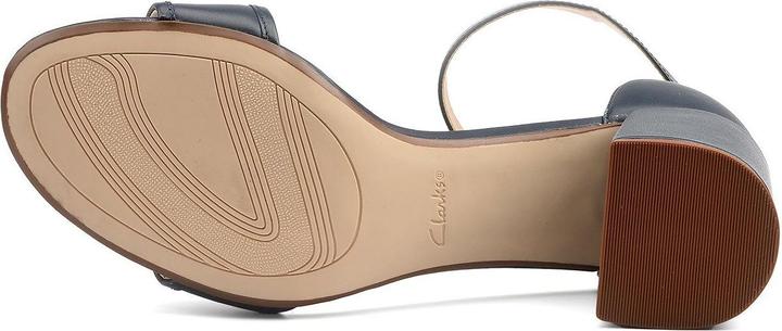 Actual product image Clarks Ezoria Mae (40)