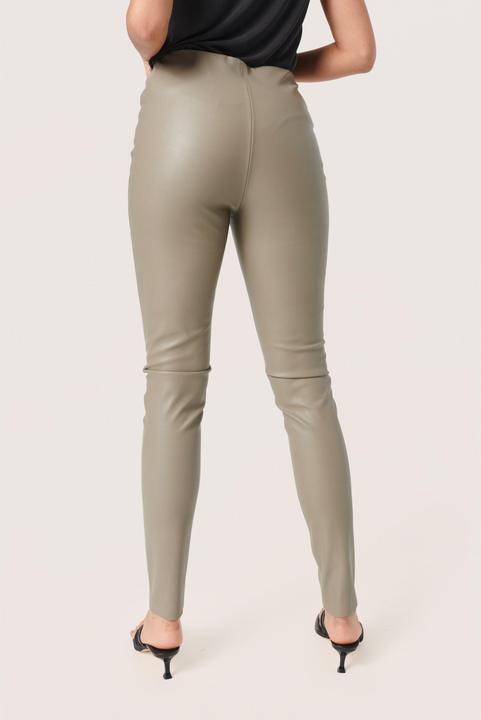 Actual product image Soaked in Luxury Kaylee PU (L)