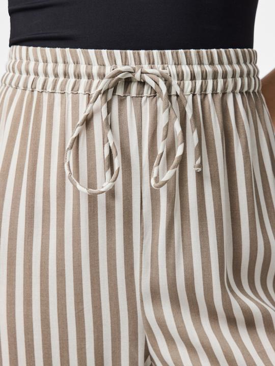 Produktbild Pieces PCNYA HW Hose mit weitem Bein (XS)