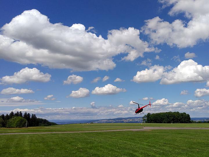 Produktbild Smartbox Aufregender Helikopterflug durch den Himmel über Zürich (1 Pers.)