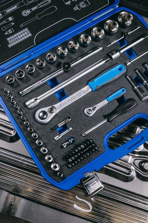 Produktbild Gedore 19 BMC 20 Steckschlüssel-Satz 1/4"+1/2" (24 mm, 17 mm, 19 mm, 10  mm, 16 mm, 28 mm, 27 mm, 26 mm, 11 mm, 18 mm, 20 mm, 12 mm, 22 mm, 29 mm, 14 mm, 23 mm, 31 mm, 13 mm, 25 mm, 15 mm, 21 mm, 30 mm, 32 mm)