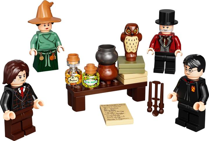 Actual product image LEGO Harry Potter Wizarding World Minifigures - Accessory Set (40500, LEGO Harry Potter)