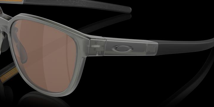 Actual product image Oakley Actuator