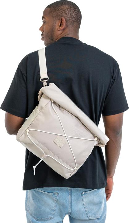 Actual product image Johnny Urban Travel Series shoulder bag Dylan