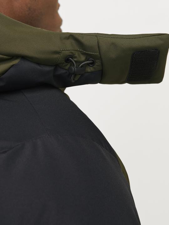 Produktbild Jack & Jones Jcoaero Puffer Sn (L)