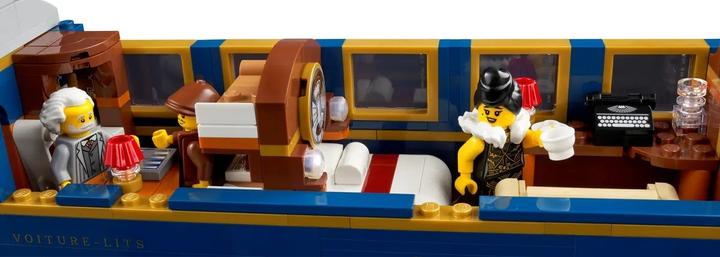 Actual product image LEGO 21344 The Orient Express (21344, LEGO Ideas, LEGO Rare Sets)