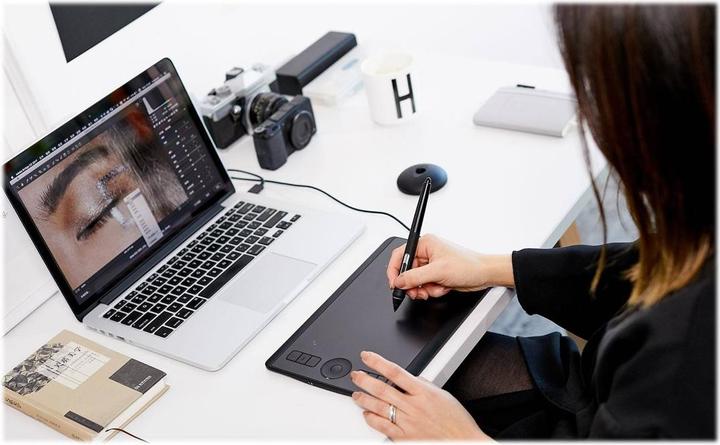 Produktbild Wacom Intuos Pro S (5080 lpi)