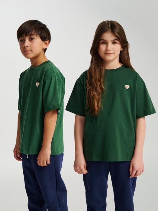Produktbild hummel hmlJR LOOSE T-SHIRT S/S BEE (58, 59, 60, 61, 62, 63, 64)