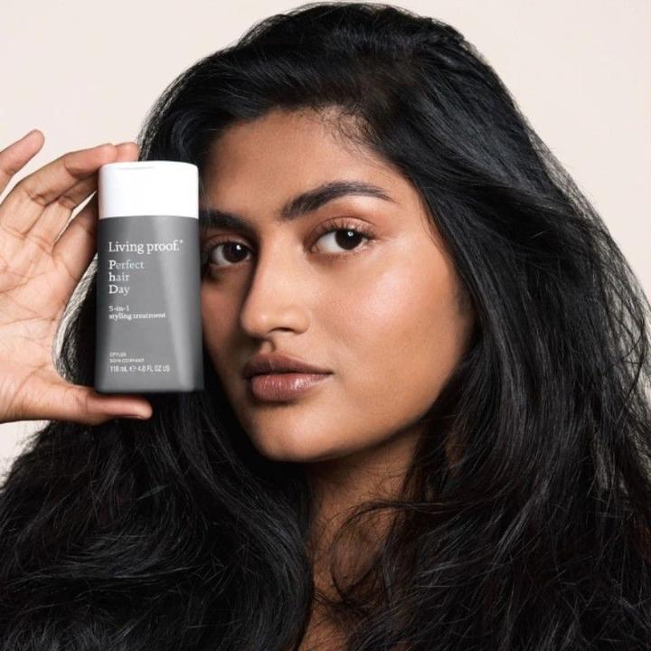 Actual product image Living Proof Perfect Hair Day 5 In 1 Treatment (118 ml)