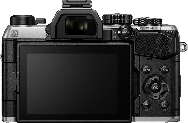 Produktbild OM System OM-5 Mark II BODY SLV (20.40 Mpx)