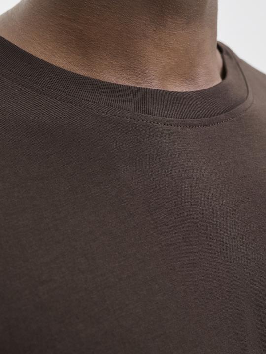 Actual product image Jack & Jones Jjestar Jj Tee Ss Noos (L)