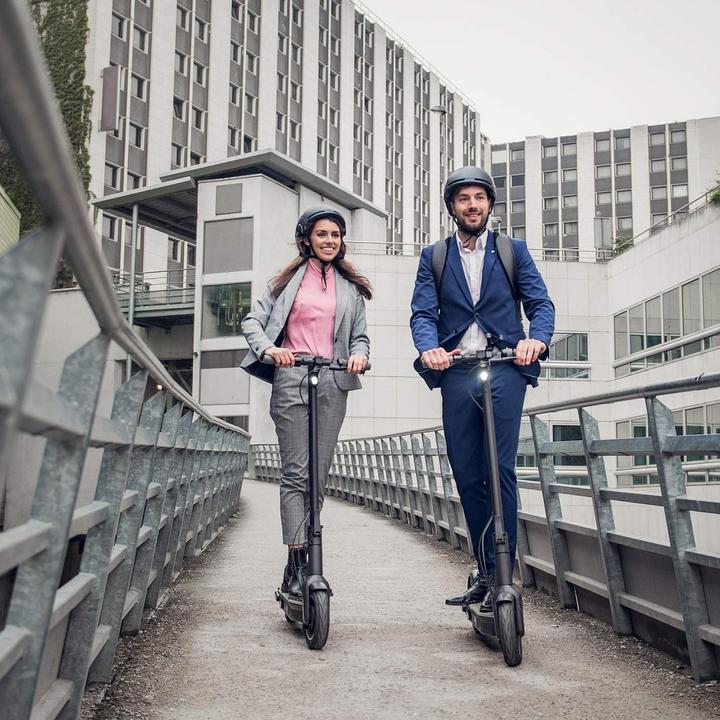 Produktbild Segway-Ninebot Max G30P (30 km/h, 65 km, 350 W)