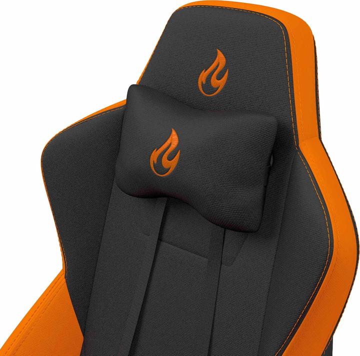 Actual product image Nitro Concepts S300