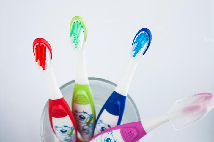 Image du produit Thienel Dental Brosse à dents enfant 0-3 ans vert (10 pièces) (Ultra doux, 10 x)