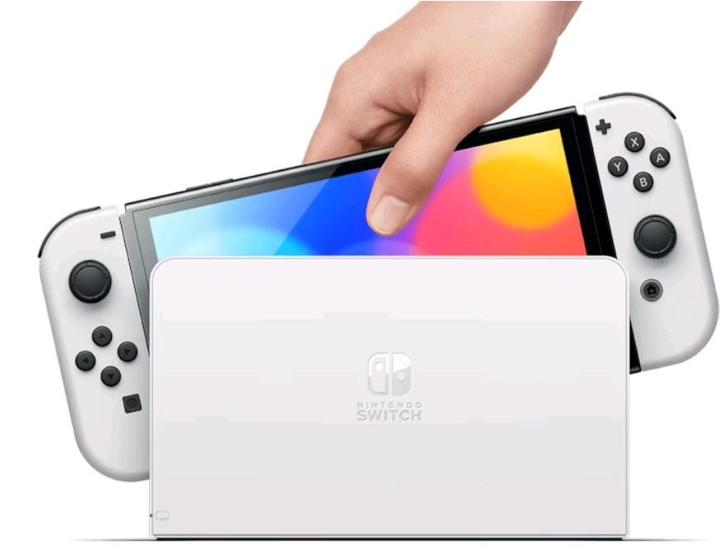 Actual product image Nintendo Switch (OLED model)