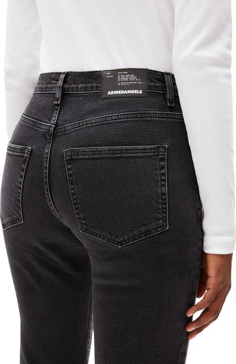 Actual product image Armedangels Carenaa Jeans Straight Fit True Ebony Black (W31/L32)
