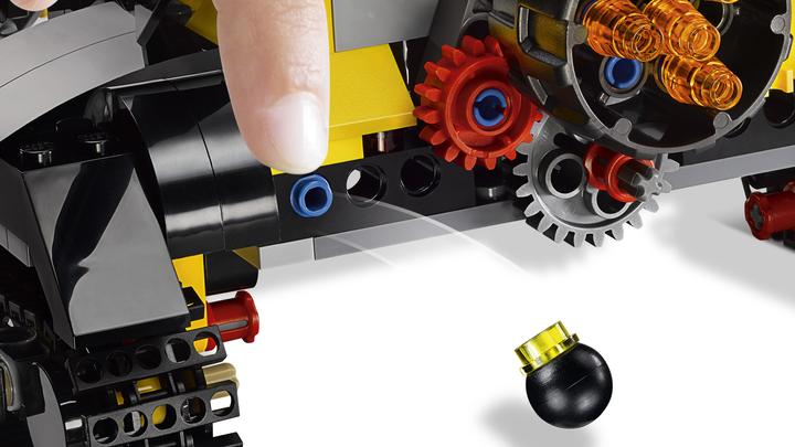 Actual product image LEGO Batman: Killer Crocs mugging in the sewers (76055, LEGO DC)