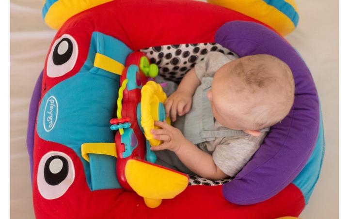 Produktbild Playgro Plüschauto mit Musik und Lichteffekten