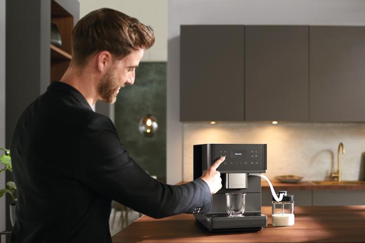 Produktbild Miele CM 6560 (CH-Stecker)