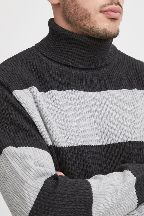 Actual product image Solid SDSerge Turtleneck - Sweater - 21301065-ME (XL)