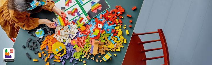 Actual product image LEGO Large creative building set (11030, LEGO Classic)
