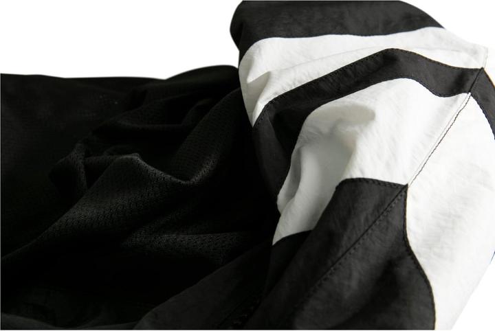 Immagine prodotto Urban Classics Giacca a pipistrello Crinkle da donna (XS)