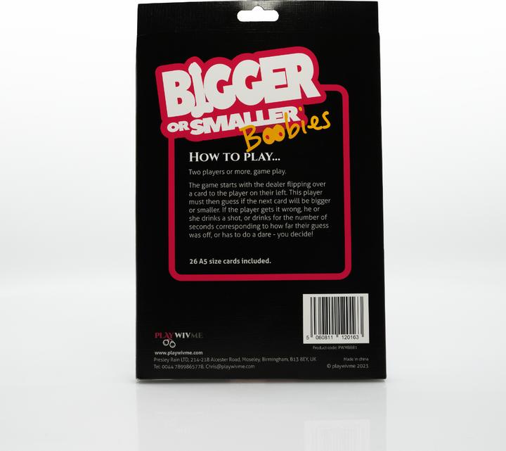 Immagine prodotto Play Wiv Me «Grösser oder Kleiner: Boobies» – Lustiges Kartenspiel für Erwachsene, 26 Karten (Mazzo di carte, Inglese)
