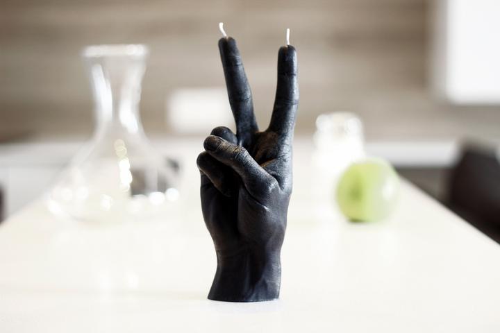 Image du produit Candle Hand Victoire (1 pcs)