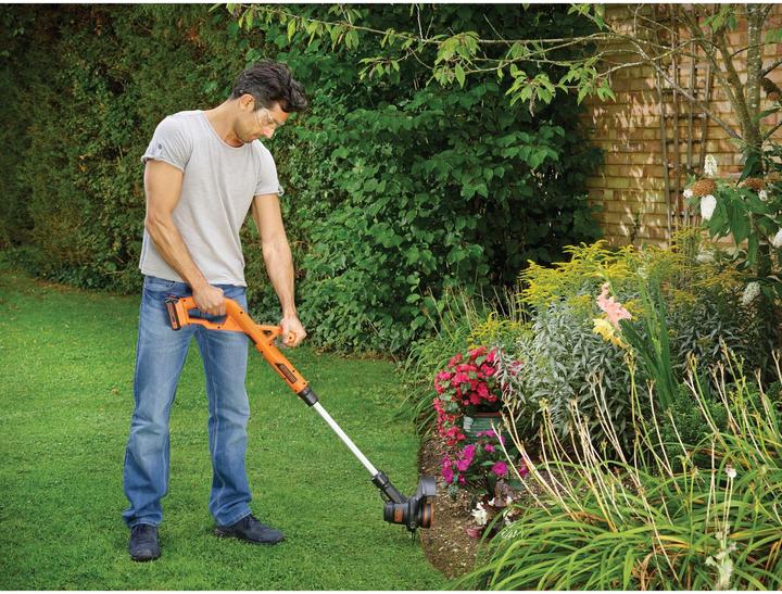 Productafbeelding Black & Decker AkkuRasentrimmer ST182320 Kit (Onkruidverdelgers)