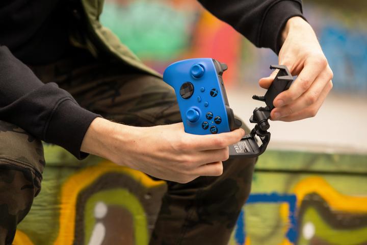 Produktbild PowerA MOGA Mobile Gaming-Clip 2.0 für kabellose Xbox-Controller (Xbox Series S)