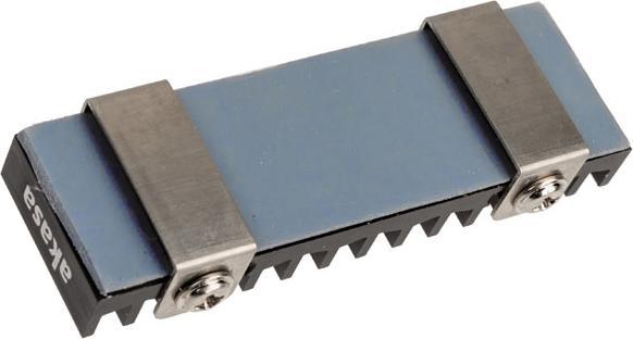 Actual product image Akasa Gecko Pro heatsink for M.2 SSDs - aluminum