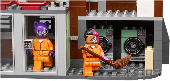 Produktbild LEGO Arkham Asylum (70912)