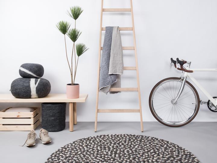 Actual product image Myfelt Round Flat Point XXXXS (Ø 50 cm)