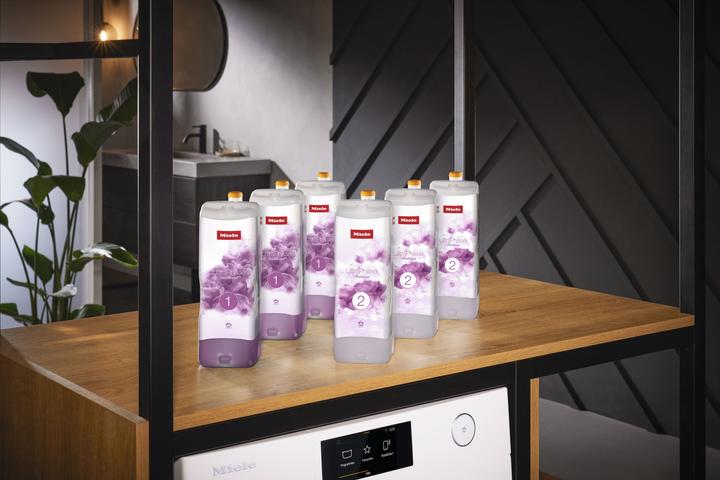 Produktbild Miele UltraPhase FloralBoost (150 Waschgänge, Flüssigwaschmittel)