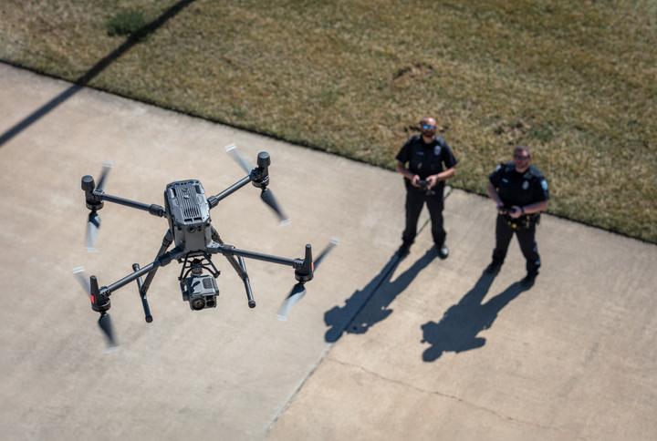Immagine prodotto DJI Matrice 300 RTK (55 min, 9000 g, 0.96 Mpx)
