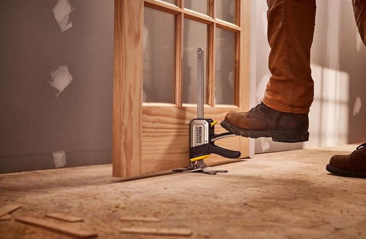Productafbeelding Stanley FMHT83550-1 Eenhandig montagegereedschap Tradelift Draagvermogen (max.) 150kg (220 mm)