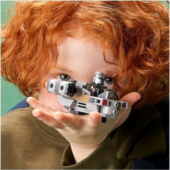 Image du produit LEGO Microfighter Razor Crest (75321, LEGO Star Wars)