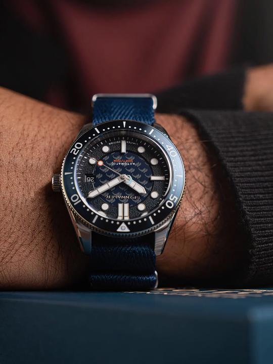 Actual product image Spinnaker SP-5129-11 (Rotating bezel left, 40 mm)