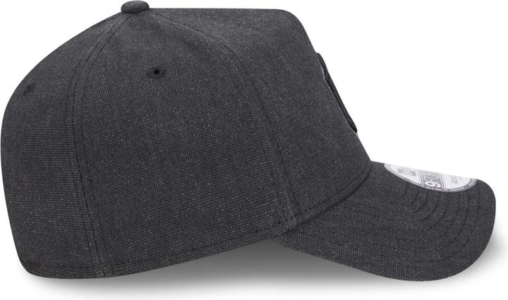 Actual product image New Era A-Frame Trucker Linen Cap New York Yankees black (One size)