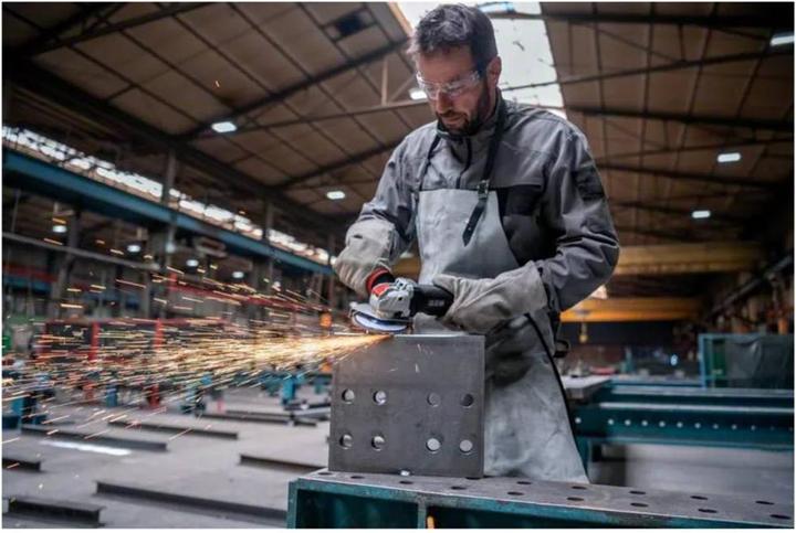 Actual product image Bosch Professional GWX 17-125 PSB 06017D3700 Angle grinder 125 mm 1700 W 230 (125 mm)