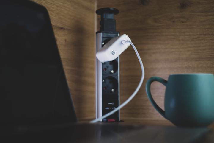 Actual product image XtremeMac Wall Charger (45 W)