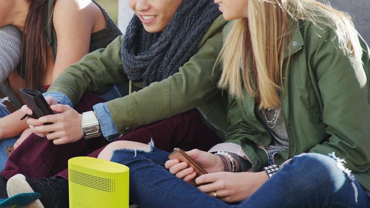 Actual product image Bose SoundLink Color II (8 h, Rechargeable battery operated)