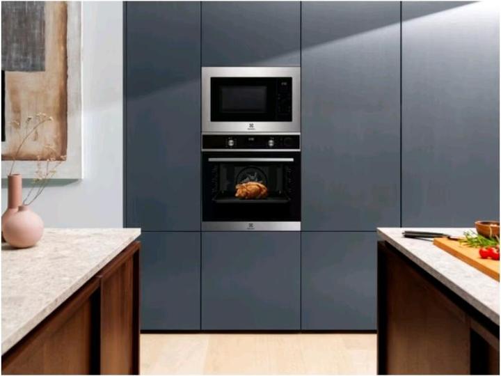 Immagine prodotto Electrolux Serie 700 SteamCrisp